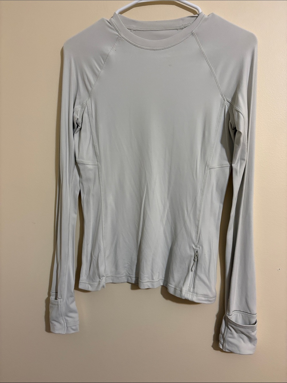 Lululemon Its Rulu Long-Sleeve Shirt 
Bone